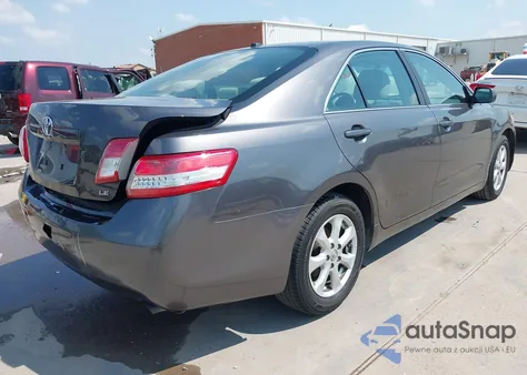 2011 Toyota Camry Le z USA, uszkodzony, nr VIN 4T4BF3EK4BR209516